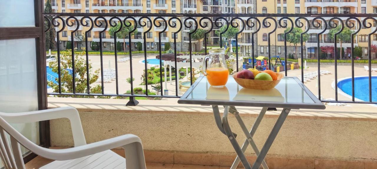 Royal Sun Apartments Солнечный берег Экстерьер фото