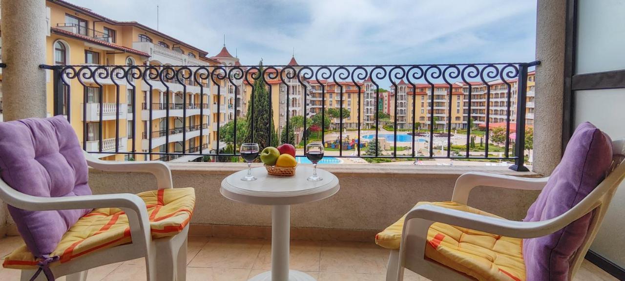 Royal Sun Apartments Солнечный берег Экстерьер фото