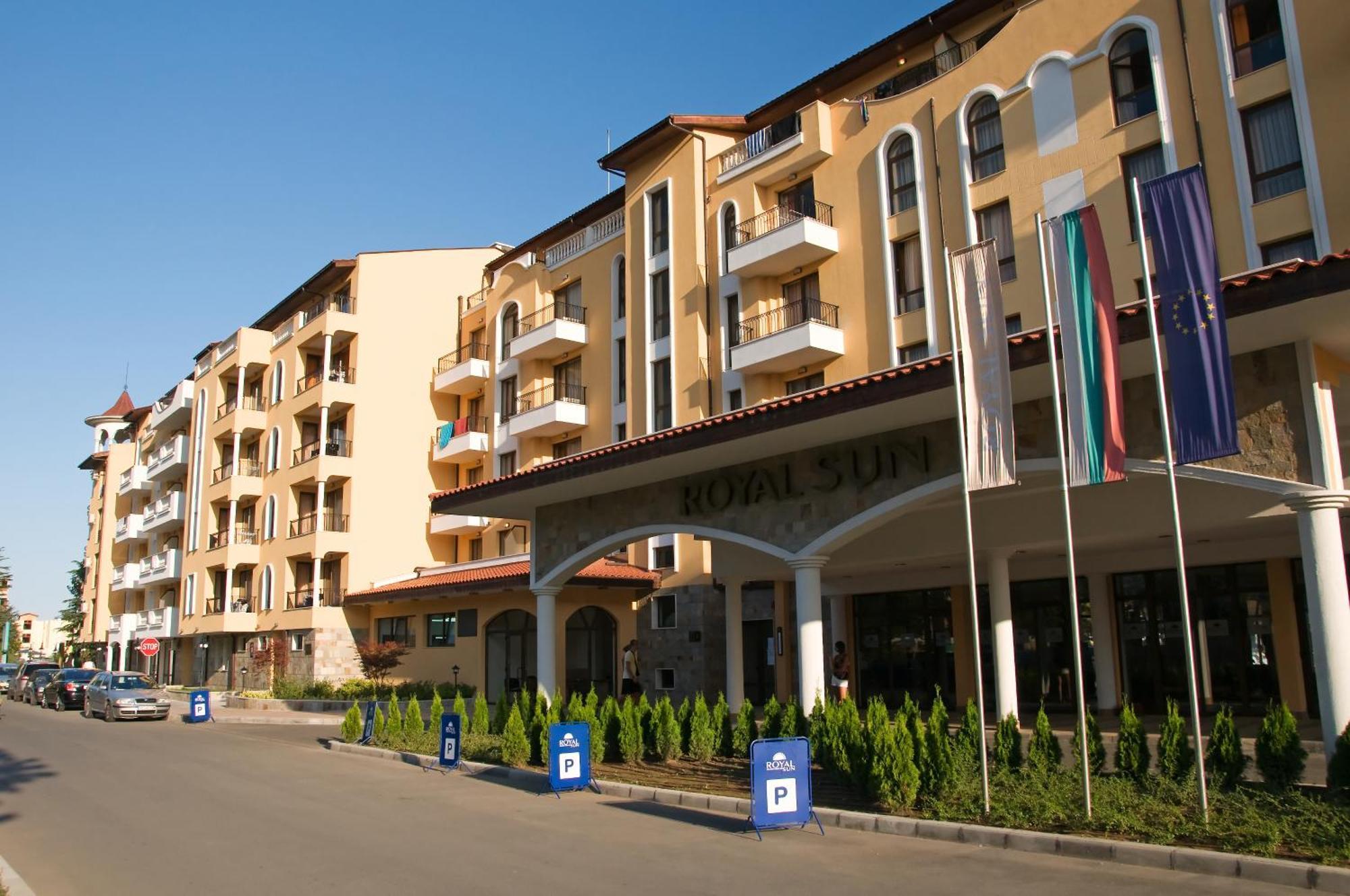Royal Sun Apartments Солнечный берег Экстерьер фото