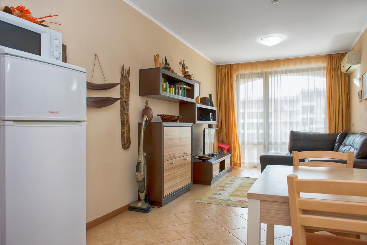 Royal Sun Apartments Солнечный берег Экстерьер фото